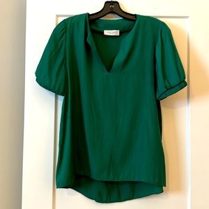 Lola & Sophie v-slit neck blouse